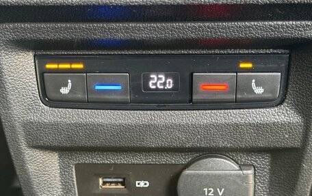 Volkswagen Tiguan II, 2019 год, 2 899 000 рублей, 25 фотография