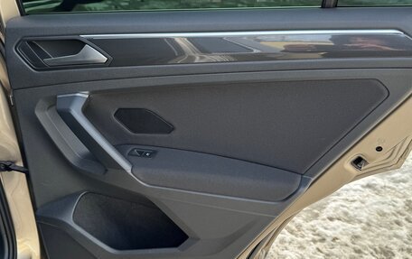 Volkswagen Tiguan II, 2019 год, 2 899 000 рублей, 33 фотография