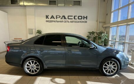 Volkswagen Jetta VI, 2009 год, 650 000 рублей, 6 фотография