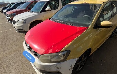 Volkswagen Polo VI (EU Market), 2011 год, 400 000 рублей, 3 фотография