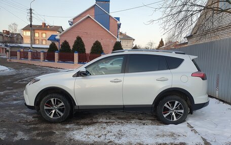 Toyota RAV4, 2019 год, 2 550 000 рублей, 5 фотография