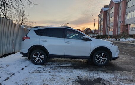 Toyota RAV4, 2019 год, 2 550 000 рублей, 6 фотография