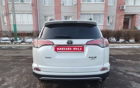 Toyota RAV4, 2019 год, 2 550 000 рублей, 8 фотография