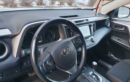 Toyota RAV4, 2019 год, 2 550 000 рублей, 11 фотография