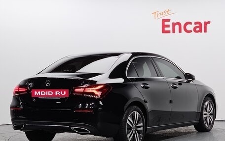 Mercedes-Benz A-Класс, 2021 год, 2 365 000 рублей, 2 фотография