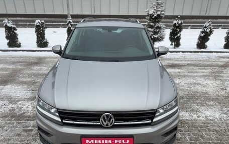 Volkswagen Tiguan II, 2017 год, 2 000 000 рублей, 1 фотография