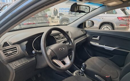 KIA Rio III рестайлинг, 2013 год, 750 000 рублей, 16 фотография