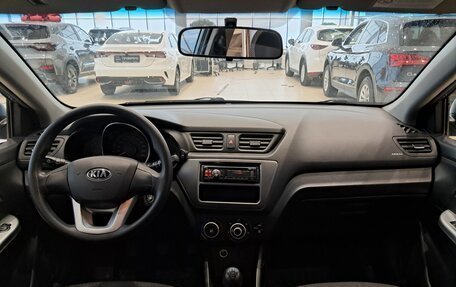 KIA Rio III рестайлинг, 2013 год, 750 000 рублей, 14 фотография