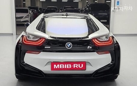 BMW i8 I рестайлинг, 2016 год, 4 250 100 рублей, 4 фотография