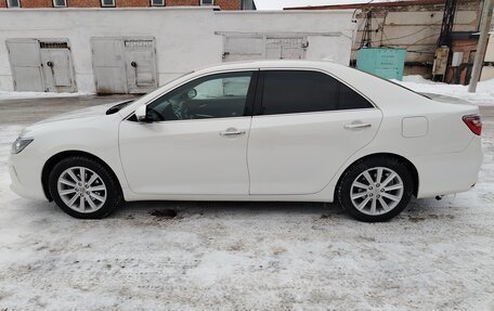 Toyota Camry, 2017 год, 2 550 000 рублей, 9 фотография