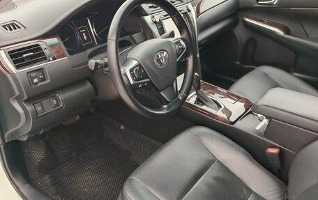 Toyota Camry, 2017 год, 2 550 000 рублей, 16 фотография