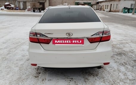 Toyota Camry, 2017 год, 2 550 000 рублей, 7 фотография