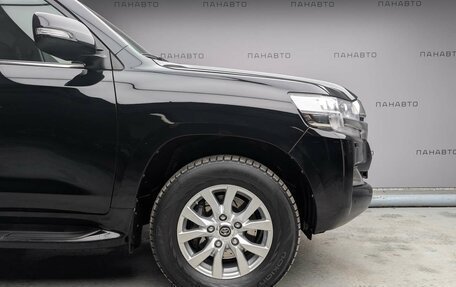 Toyota Land Cruiser 200, 2019 год, 6 299 000 рублей, 7 фотография