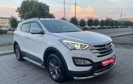 Hyundai Santa Fe III рестайлинг, 2013 год, 2 070 000 рублей, 2 фотография