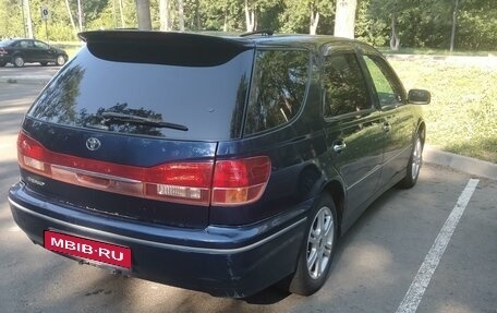 Toyota Vista V30, 2001 год, 600 000 рублей, 1 фотография