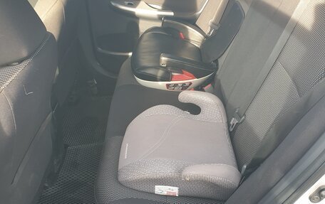Toyota Corolla, 2011 год, 1 000 000 рублей, 11 фотография