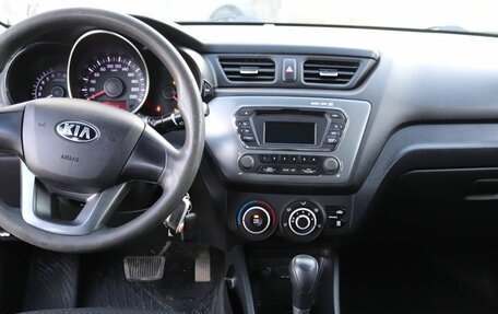 KIA Rio III рестайлинг, 2013 год, 1 085 000 рублей, 11 фотография