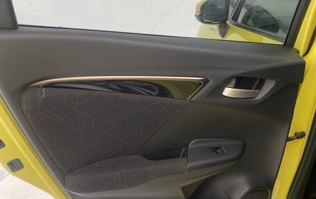 Honda Fit III, 2014 год, 1 200 000 рублей, 10 фотография