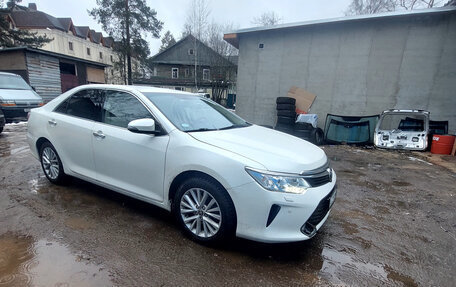 Toyota Camry, 2016 год, 1 970 000 рублей, 2 фотография