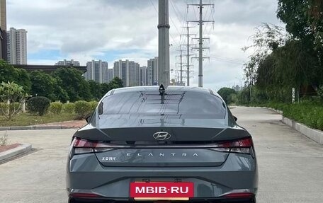 Hyundai Elantra, 2022 год, 1 470 000 рублей, 3 фотография