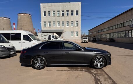 Mercedes-Benz E-Класс, 2023 год, 8 100 000 рублей, 2 фотография