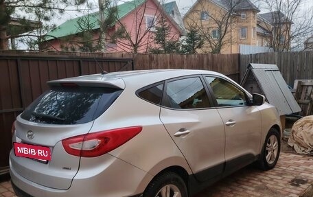 Hyundai ix35 I рестайлинг, 2015 год, 1 630 000 рублей, 4 фотография