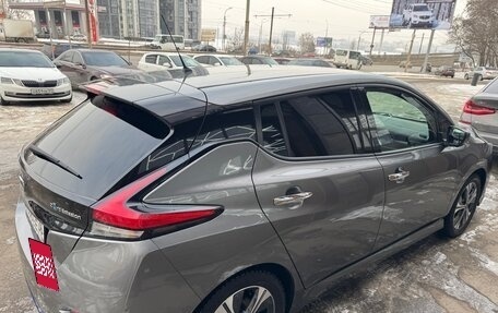 Nissan Leaf II, 2020 год, 2 400 000 рублей, 4 фотография