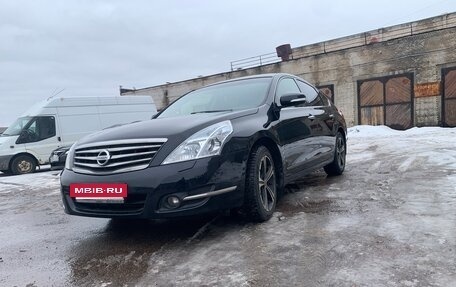 Nissan Teana, 2010 год, 900 000 рублей, 3 фотография