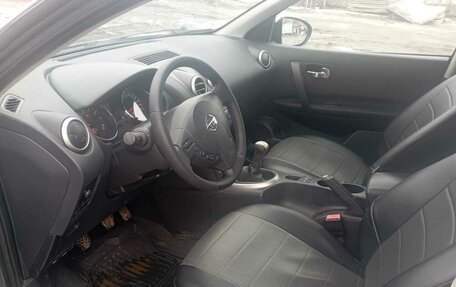 Nissan Qashqai, 2011 год, 1 090 000 рублей, 2 фотография