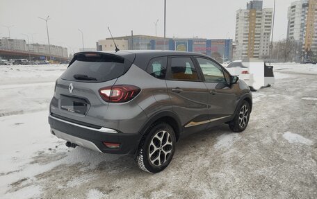 Renault Kaptur I рестайлинг, 2016 год, 1 135 000 рублей, 3 фотография