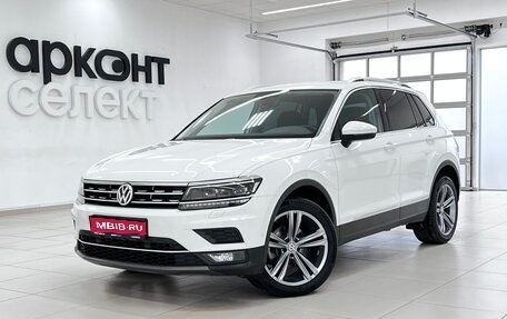 Volkswagen Tiguan II, 2018 год, 3 180 000 рублей, 1 фотография