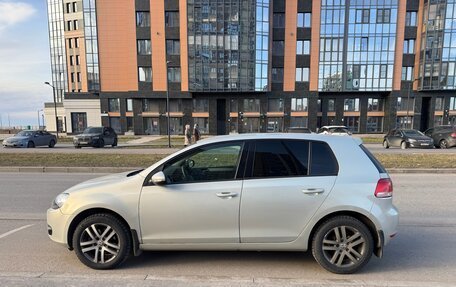 Volkswagen Golf VI, 2009 год, 730 000 рублей, 2 фотография