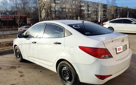 Hyundai Solaris II рестайлинг, 2015 год, 660 000 рублей, 6 фотография