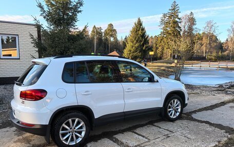 Volkswagen Tiguan I, 2016 год, 2 100 000 рублей, 6 фотография