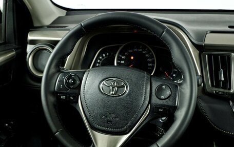 Toyota RAV4, 2014 год, 1 697 000 рублей, 16 фотография