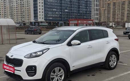 KIA Sportage IV рестайлинг, 2017 год, 1 800 000 рублей, 5 фотография