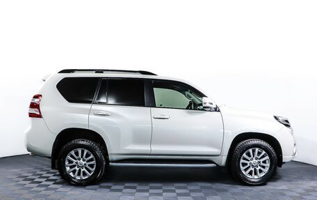 Toyota Land Cruiser Prado 150 рестайлинг 2, 2013 год, 3 698 000 рублей, 4 фотография