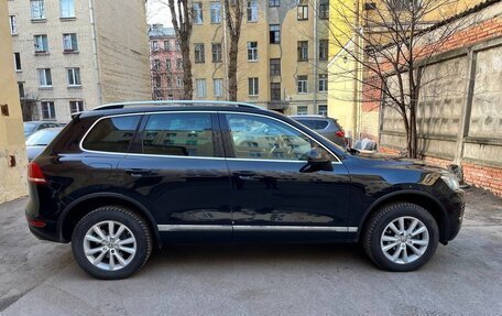 Volkswagen Touareg III, 2013 год, 2 450 000 рублей, 3 фотография