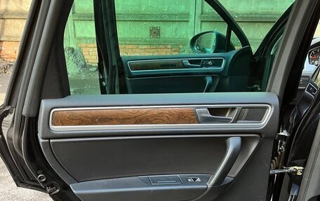 Volkswagen Touareg III, 2013 год, 2 450 000 рублей, 10 фотография