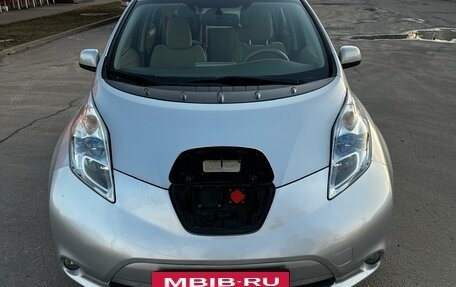 Nissan Leaf I, 2011 год, 870 000 рублей, 10 фотография