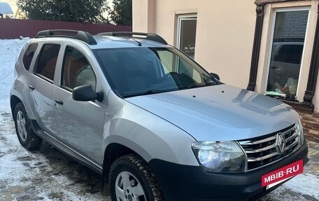 Renault Duster I рестайлинг, 2013 год, 875 000 рублей, 2 фотография