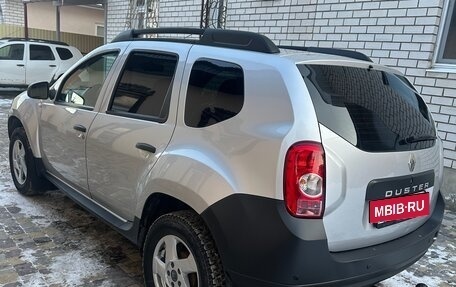 Renault Duster I рестайлинг, 2013 год, 875 000 рублей, 3 фотография