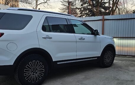 Ford Explorer VI, 2016 год, 3 250 000 рублей, 20 фотография