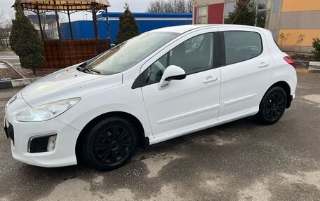 Peugeot 308 II, 2012 год, 585 000 рублей, 3 фотография