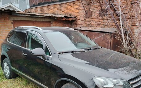 Volkswagen Touareg III, 2012 год, 2 100 000 рублей, 2 фотография