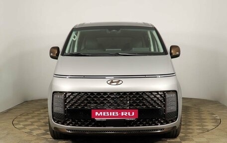 Hyundai Staria, 2024 год, 8 900 000 рублей, 2 фотография