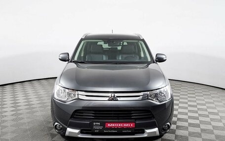 Mitsubishi Outlander III рестайлинг 3, 2014 год, 1 849 000 рублей, 2 фотография