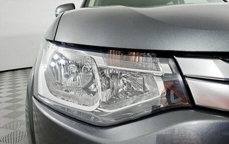 Mitsubishi Outlander III рестайлинг 3, 2014 год, 1 849 000 рублей, 21 фотография