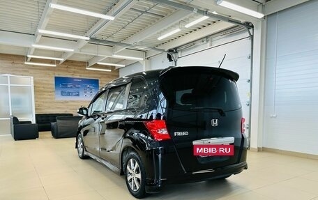 Honda Freed I, 2010 год, 1 359 000 рублей, 4 фотография