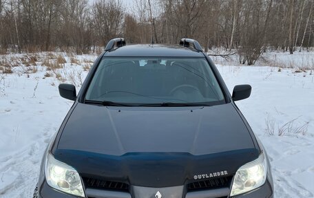 Mitsubishi Outlander III рестайлинг 3, 2008 год, 1 100 000 рублей, 4 фотография